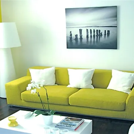 Magnificent 2 Bedroom Apartment In Lisbon